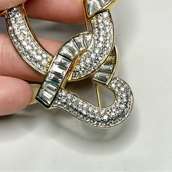 Vtg Swarovski Large Brooch Pave + Baguette Crystals Couture Piece - Picture 6 of 7